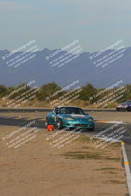media/Dec-02-2023-Speed Ventures (Sat) [[b82c9ebe82]]/2-Race Group/Race (Sprint 2)/